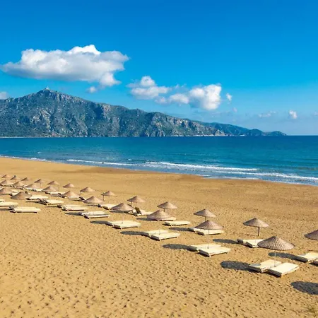 Melek Paradise Willa *