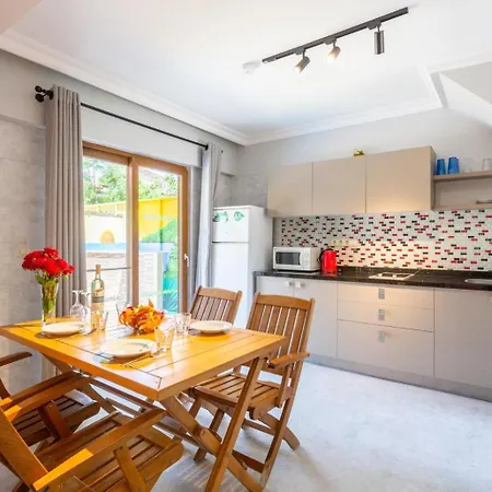 Melek Paradise Willa