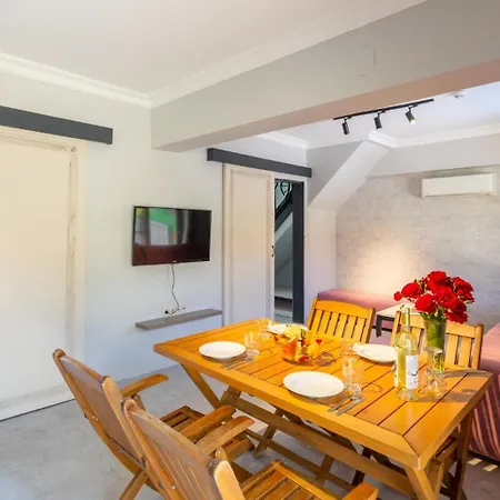 Melek Paradise * داليان